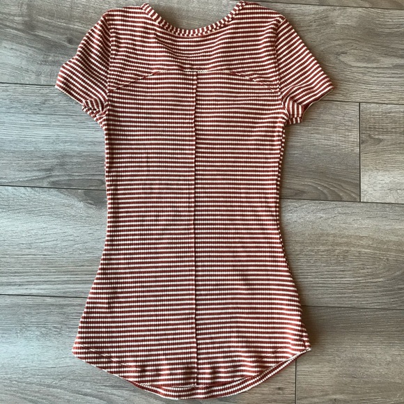 Free People Striped Ribbed Cut Out Short Sleeve T-Shiet - Picture 4 of 7